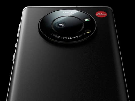 Leica's first smartphone, the Leitz Phone 1, hits the Japanese market ...