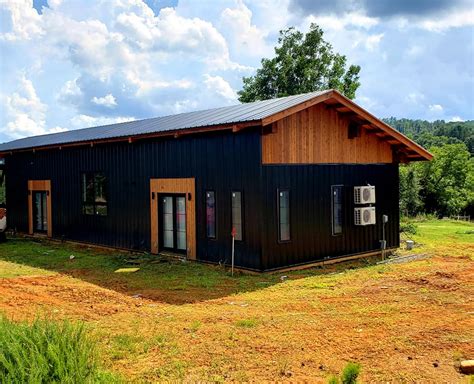 Our Favorite Black Barndominiums - Barndominium Life