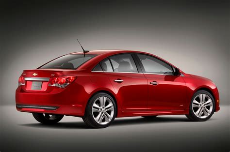 2014 Chevrolet Cruze Diesel First Drive - Automobile Magazine