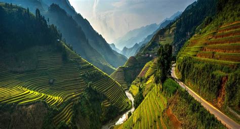 Rice terraces Mù Cang Chải District, Vietnam by Sarawut Intarob [1900 x ...