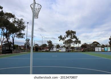 997 Netball net Images, Stock Photos & Vectors | Shutterstock