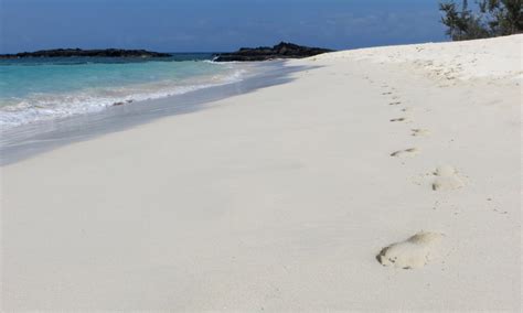 Makalawena Beach, Kailua-Kona - Hawaii Beaches