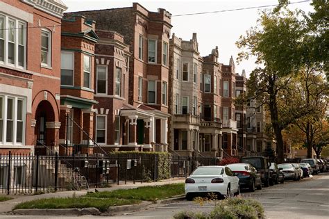 Hot neighborhoods: Humboldt Park, West Pullman among areas showing ...