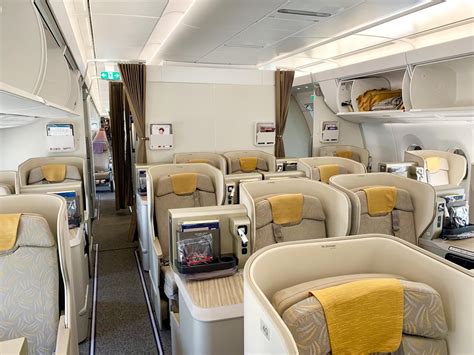 Review: Asiana Business Class Airbus A350-900 Shanghai - Seoul