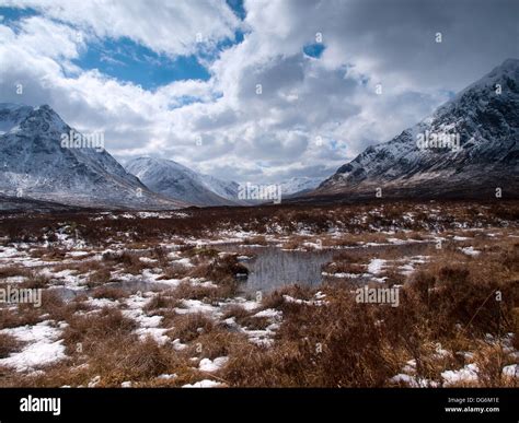 Winter landscape in the Scottish Highlands Stock Photo - Alamy