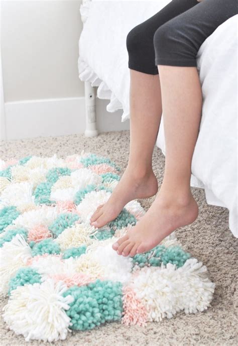 How To Make Homemade Pom Rugs | Bryont Blog