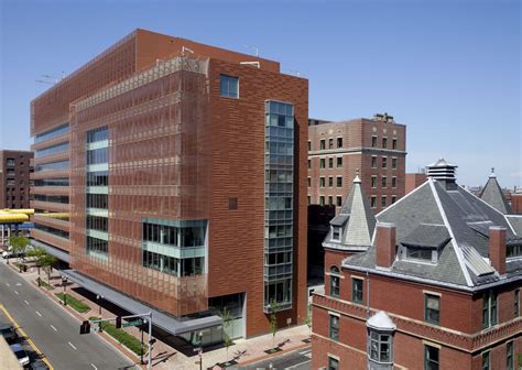 Boston Medical - Shapiro Ambulatory Care | Hunter Douglas | Archinect ...