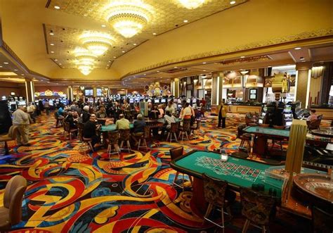 AURORA HOLLYWOOD CASINO Infos and Offers - CasinosAvenue