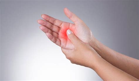 Causas y tratamiento de la tendinitis de pulgar o de Quervain