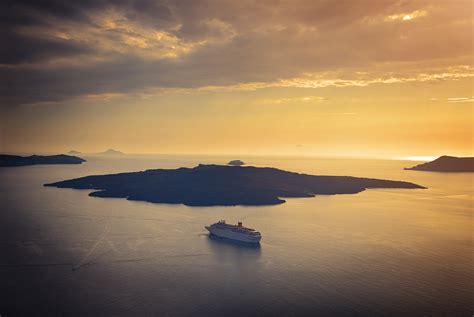 Where to Watch a Sunset in Santorini - JCB Visuals