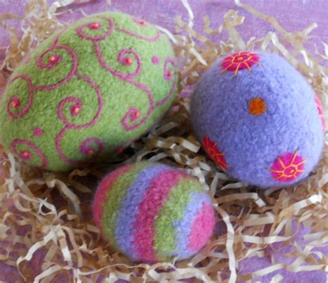 EASTER EGG knit pattern by Marie Mayhew easter knitting | Etsy Felt ...