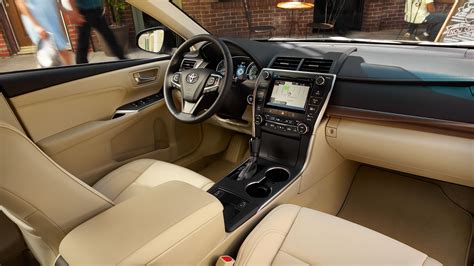 2018 Toyota Camry Interior Features | Brent Brown Toyota