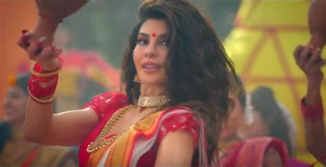 Genda Phool Song Out: Jacqueline Fernandez Looks Hot in Bengali–Punjabi ...