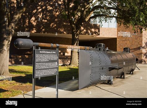 H L Hunley Civil War Submarine Replica The Charleston Museum Charleston ...