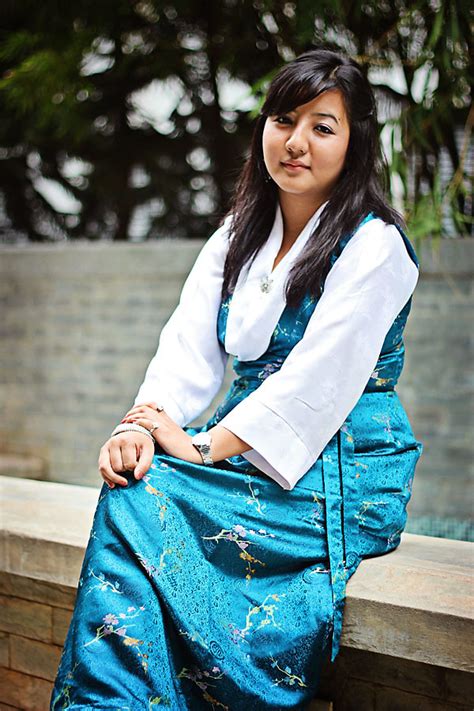 Bakhu | Kho, Ethnic Dress of Tibet | Model: Prasanna Lama, a… | Flickr