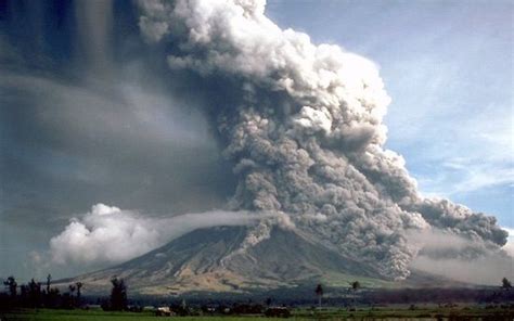 Mayon Volcano | Eruption, Height, History, Map, & Facts | Britannica