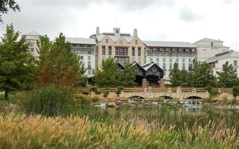 Down-Home Texas Luxury at the Gaylord Texan Resort Spa & Restaurants