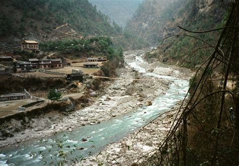 File:Kosi or Koshi River near Village Ghat Nepal.jpg - Wikimedia Commons