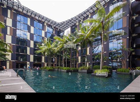 Airport singapore pool hi-res stock photography and images - Alamy