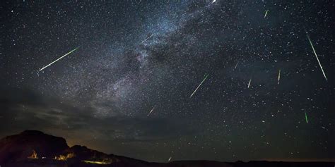 How To Watch This Year's Perseid Meteor Shower (& Avoid The Full Moon)