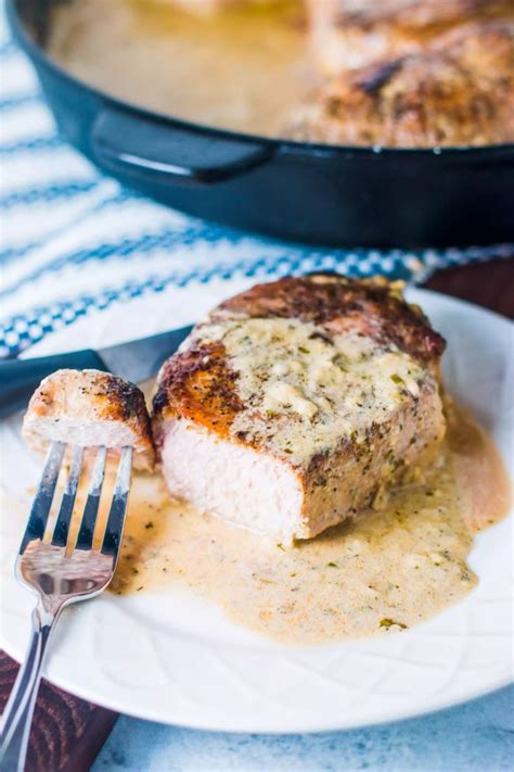 Easy Creamy "Ranch" Pork Chops | Recipe | Keto recipes easy, Low carb ...