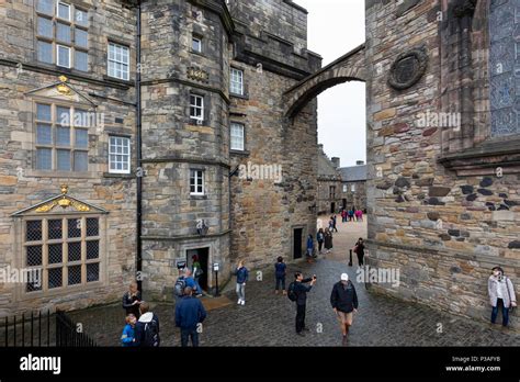 Edinburgh Medieval Old Town High Resolution Stock Photography and ...