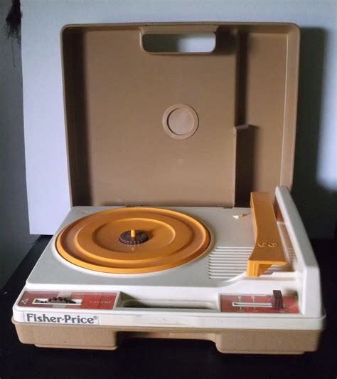 Vintage Fisher Price Record Player Phonograph Tan Orange White Portable ...