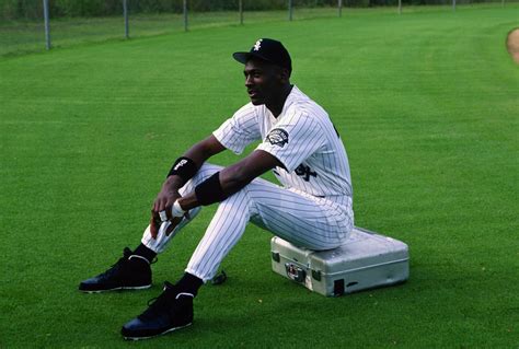 Flashback // Michael Jordan in the Air Jordan IX PE Baseball Cleat ...