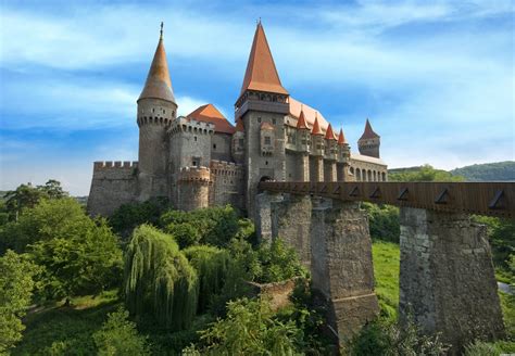 Intelliblog: TRAVEL TUESDAY #103 - CORVIN CASTLE, ROMANIA