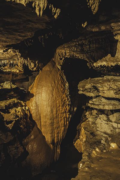 Bell Witch Cave | Nashville Travel Photographer & Solo Female Travel