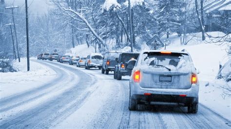 Follow These Important Tips While Driving In Winter, There Will Be No ...