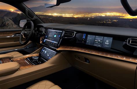 Jeep's Wagoneer lineup is loaded with technology and touchscreens ...