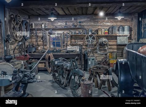 Interior of carpentry workshop hi-res stock photography and images - Alamy