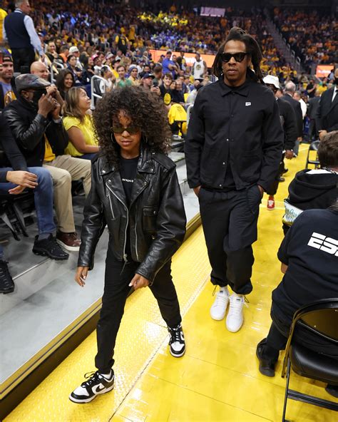 Jay-Z and Blue Ivy Do Father-Daughter Night at Game 5 of the NBA Finals ...