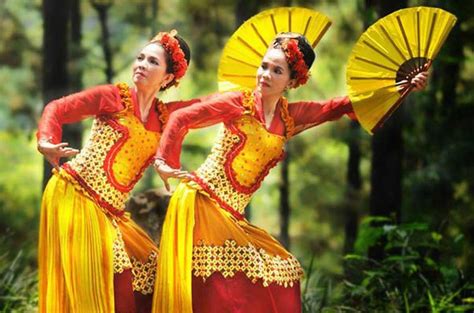 13 Tarian Tradisional Daerah Jawa Barat - Blogsiana.com