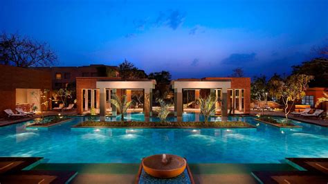 Itc Mughal, A Luxury Collection Resort & Spa, Agra C$ 114 (C̶$̶ ̶6̶3̶1̶ ...