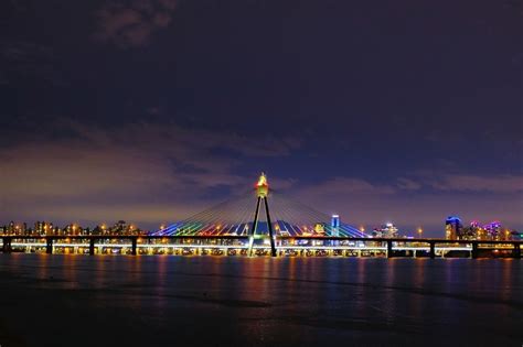 How to Visit Banpo Bridge in Seoul (Rainbow Bridge)