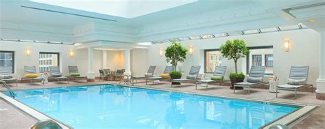 Chicago Hotel with Indoor Pool and Gym | Renaissance Chicago Downtown Hotel