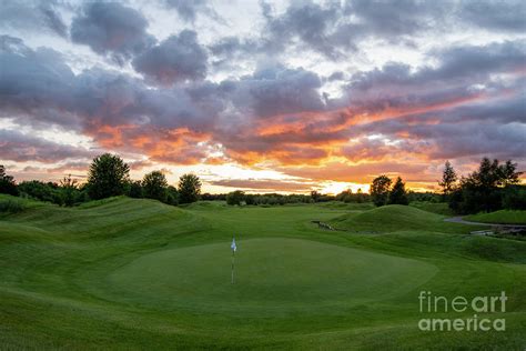 18th at Loggers Trail Golf Course Photograph by David Parker - Pixels