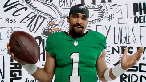 Eagles unveil 'Kelly Green' throwback jerseys, 2023 dates