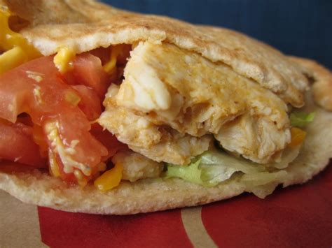 Review: Jack in the Box - Chicken Fajita Pita | Brand Eating