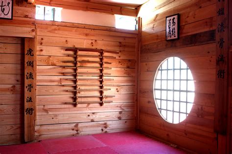 dojo interior - Google Search Japanese Dojo, Japanese House, Wing Chun ...