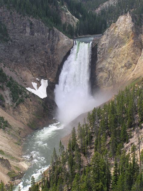 Yellowstone National Park - Wikipedia