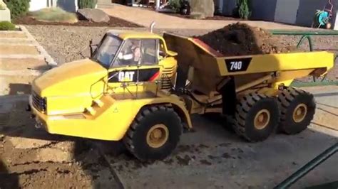 RC Dump Truck