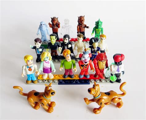 LEGO, Toy Photography, MOC: Character Building (CB) Scooby Doo ...