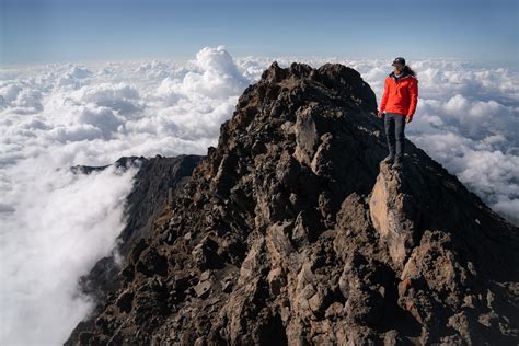 What is the best time to climb the Mount Meru? | Hiking Mount Meru