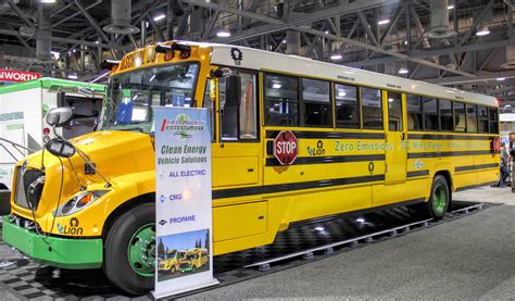 Lion Bus Shows Off The New eLion Electric School Bus - CleanTechnica