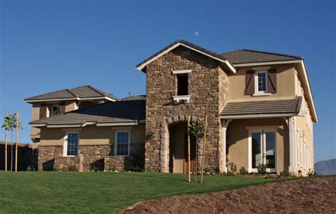 Integrating Stucco & Stone - Salt Lake City Homes