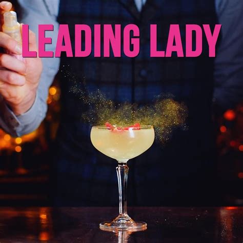 Leading lady gin peach cocktail delightful drinks – Artofit