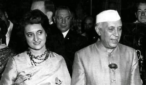 Photo of the day: Jawaharlal Nehru with his daughter